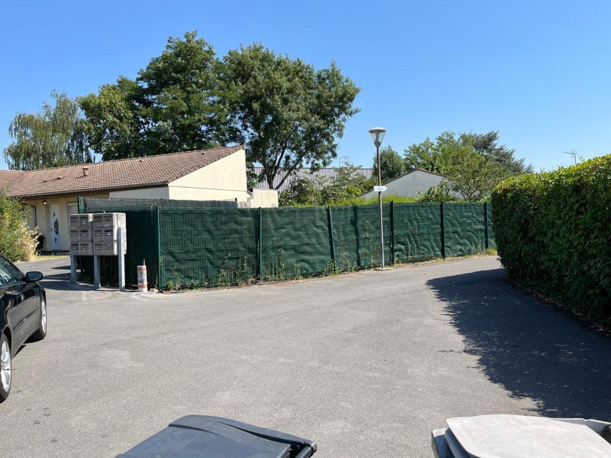 Vila Les Pleiades Noisy-le-Grand Exteriér fotografie